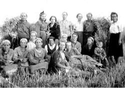 Колхозницы Черноголовки, 1942 год.